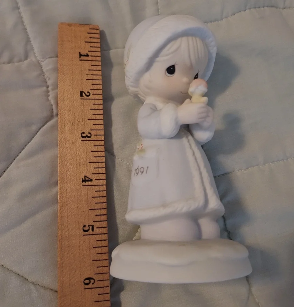 Precious Moments Figurine - May your Christmas By Merry 1991 EUC (# on coat)